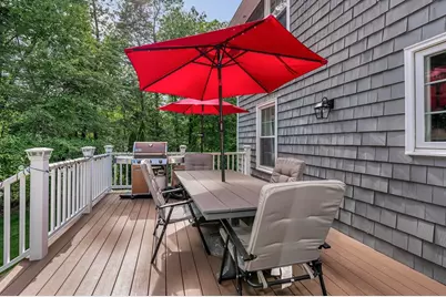 207 Trout Brook Rd, Dracut, MA 01826 - Photo 12