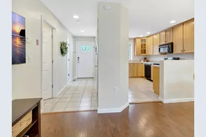 13 Shawmut Ave #13, Mansfield, MA 02048 - Photo 8