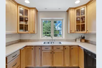13 Shawmut Ave #13, Mansfield, MA 02048 - Photo 10