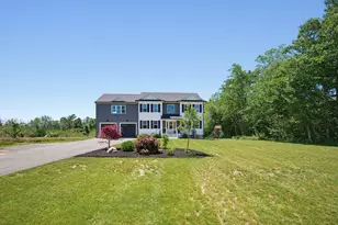1479 Main St, Acushnet, MA 02743 - Photo 4