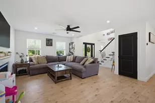 1479 Main St, Acushnet, MA 02743 - Photo 18