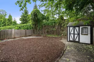 27 Windom St, Boston, MA 02134 - Photo 26