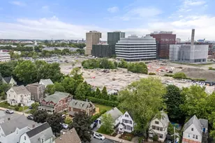 27 Windom St, Boston, MA 02134 - Photo 30
