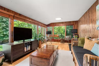 28 York Rd, Newton, MA 02468 - Photo 6