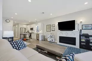 56 Byron St, Boston, MA 02128 - Photo 6