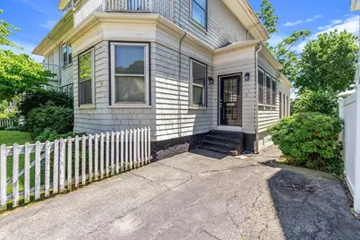 38 Fifth St, Medford, MA 02155 - Photo 2