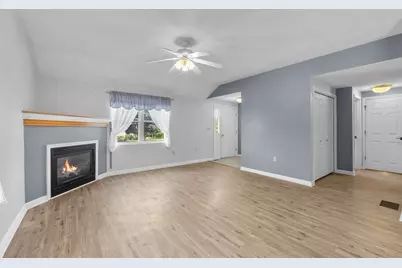 90 Crystal Water Dr #90, East Bridgewater, MA 02333 - Photo 20