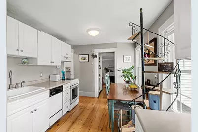 376 Main St #4, Amesbury, MA 01913 - Photo 16