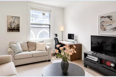 21 Beacon St #8G, Boston, MA 02108 - Photo 6