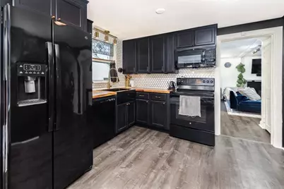 567 Cabot St, Beverly, MA 01915 - Photo 6