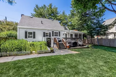 567 Cabot St, Beverly, MA 01915 - Photo 30