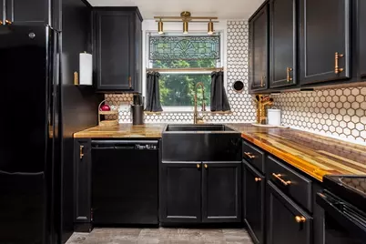567 Cabot St, Beverly, MA 01915 - Photo 4