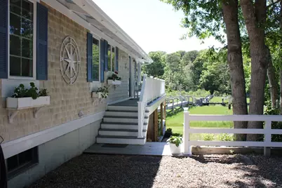 133 Edgewater Dr W, Falmouth, MA 02536 - Photo 12