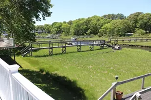 133 Edgewater Dr W, Falmouth, MA 02536 - Photo 32