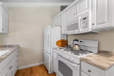 133 Edgewater Dr W, Falmouth, MA 02536 - Photo 22
