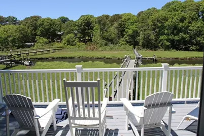 133 Edgewater Dr W, Falmouth, MA 02536 - Photo 6