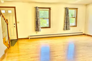 68 Hastings St, Greenfield, MA 01301 - Photo 8