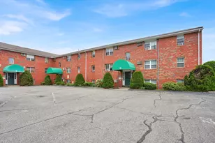 1304 Elm St, West Springfield, MA 01089 - Photo 18