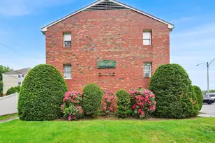 1304 Elm St, West Springfield, MA 01089 - Photo 1