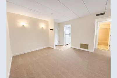 685 Main St #33, Weymouth, MA 02190 - Photo 4