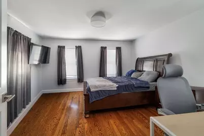 109 Main St #1, Woburn, MA 01801 - Photo 4