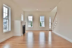 22A Crownshield, Uxbridge, MA 01569 - Photo 4