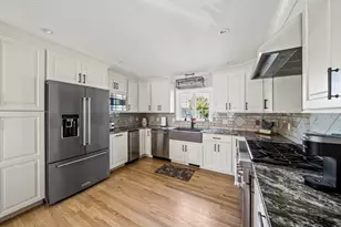 67 Franklin St, Halifax, MA 02338 - Photo 10