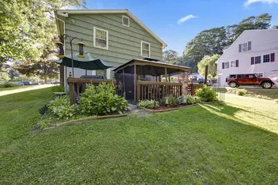 52 Crestwood, Southbridge, MA 01550 - Photo 20