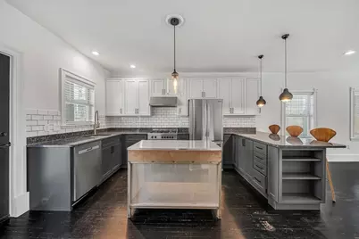 256 Bowen #2, Boston, MA 02127 - Photo 14