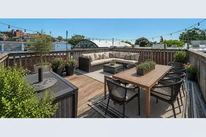 256 Bowen #2, Boston, MA 02127 - Photo 36