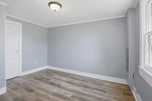 26 Pond Terrace, Millbury, MA 01527 - Photo 10