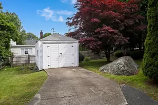 233 Florence Ave, Arlington, MA 02476 - Photo 34