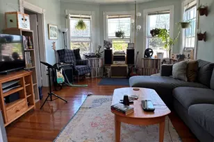 77 Bigelow Ave, Watertown, MA 02472 - Photo 4