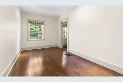 33 Chestnut St, Salem, MA 01970 - Photo 32