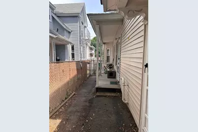 148 B St., Lowell, MA 01851 - Photo 16