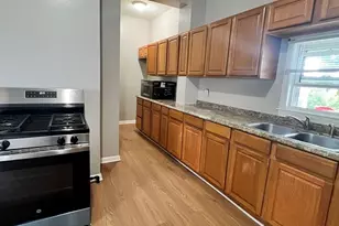 232 Pleasant St, Brockton, MA 02301 - Photo 4