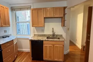 19 Revere St, Boston, MA 02114 - Photo 4