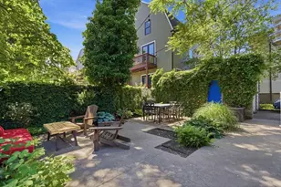 87 Winthrop St, Medford, MA 02155 - Photo 4