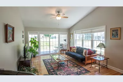 9 Gray Lock Lane #B, Deerfield, MA 01373 - Photo 10