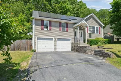 42 Wilbur St, Worcester, MA 01606 - Photo 2