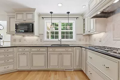 7 Parsons Lane, Billerica, MA 01821 - Photo 8