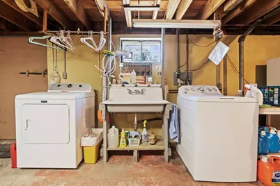 111 Hamilton St, Saugus, MA 01906 - Photo 22