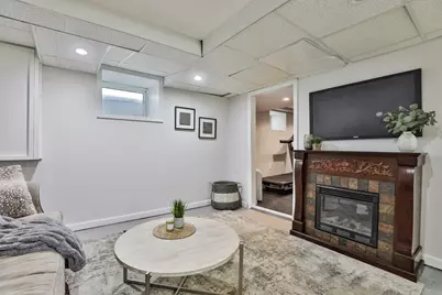 16 Endicott St, Saugus, MA 01906 - Photo 28