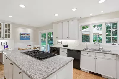42 Crescent Rd, Concord, MA 01742 - Photo 12