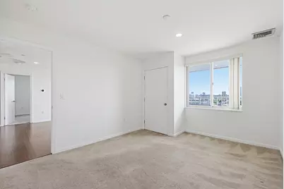 30 Chelsea St #814, Everett, MA 02149 - Photo 8