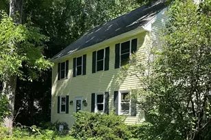 203 Lakeview Ave, Tyngsborough, MA 01879 - Photo 1