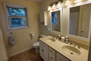 203 Lakeview Ave, Tyngsborough, MA 01879 - Photo 20