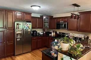 9 Daniel Dr, Oxford, MA 01537 - Photo 4