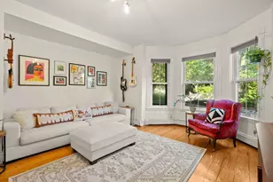 281 Chestnut Ave, Boston, MA 02130 - Photo 2