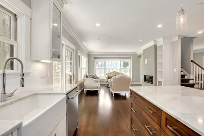7 Park St, Lexington, MA 02421 - Photo 8